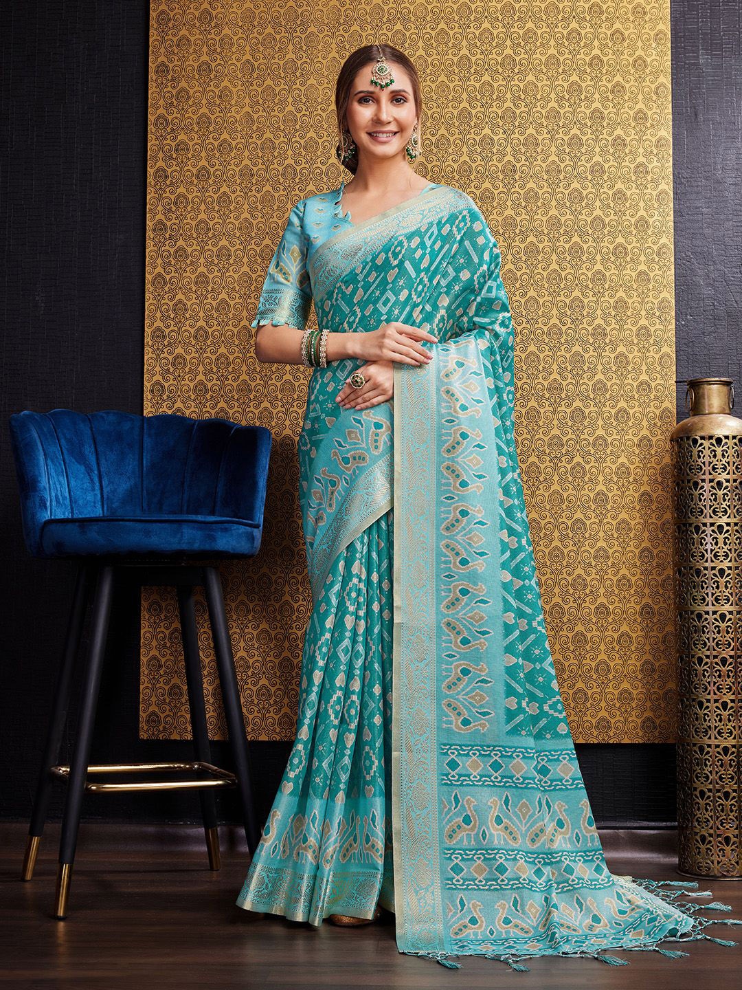 

Ishin Ethnic Motifs Kanjeevaram Saree, Sea green