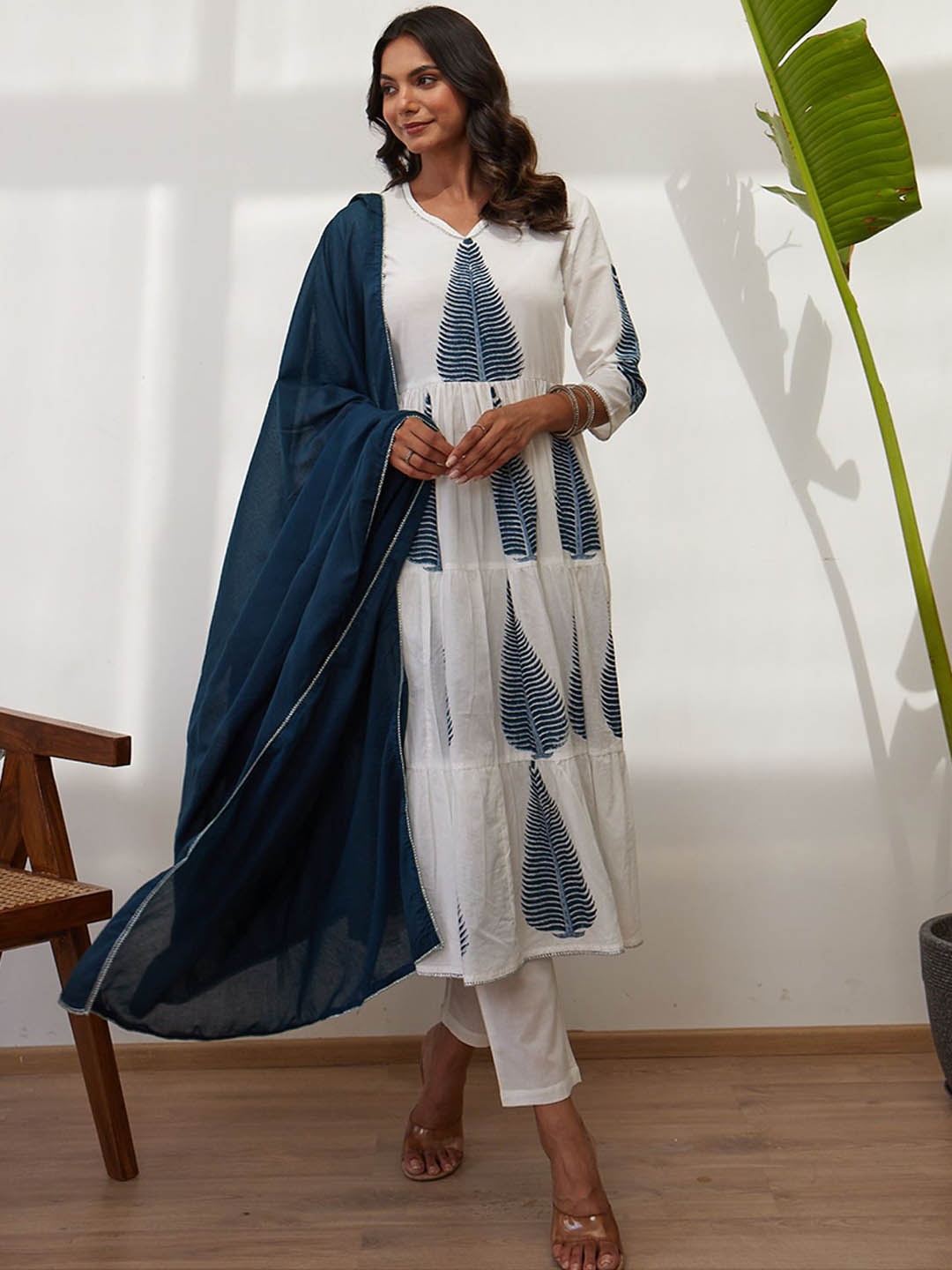 

MAAND Printed Regular Pure Cotton Kurta with Trousers & Dupatta, White