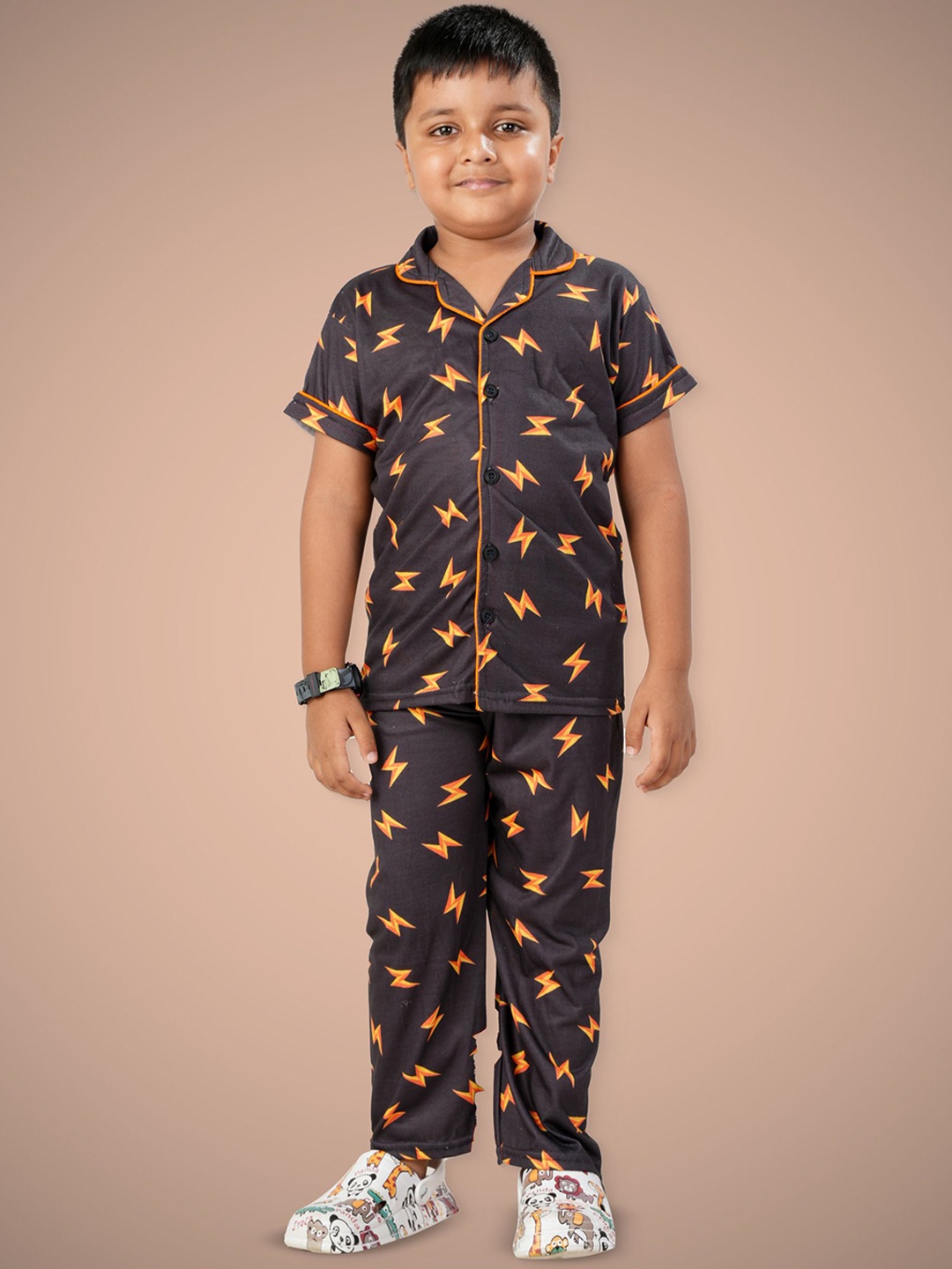 

BAESD Boys Conversational Printed Nightsuits, Black