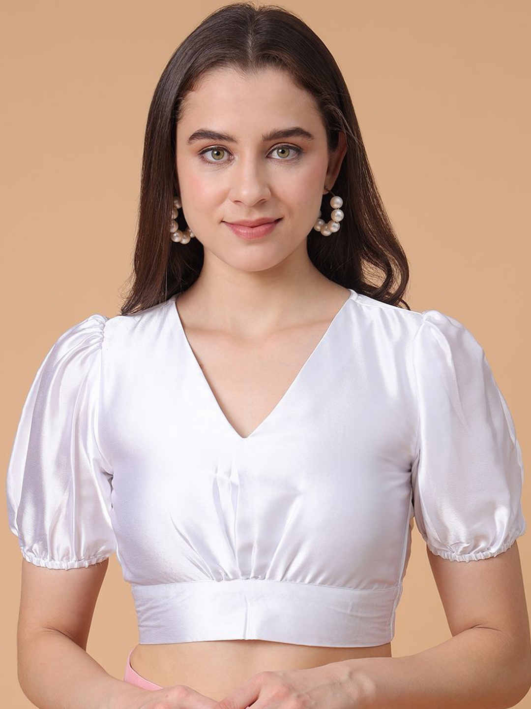 

Frolic Rolic White Silk Blend V-Neck Puff Sleeves Blouse