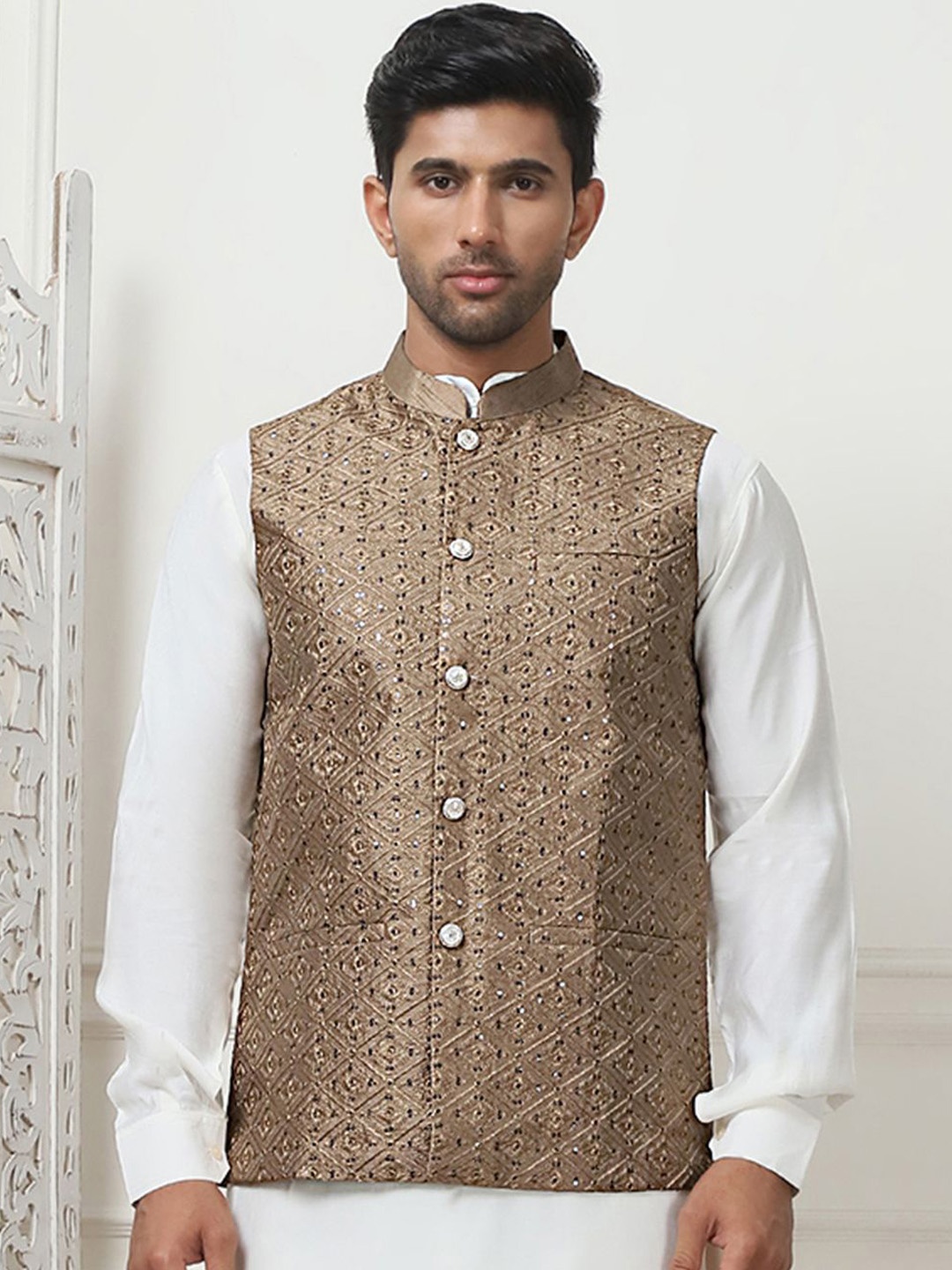 

Jompers Men Embroidered Nehru Jacket, Bronze