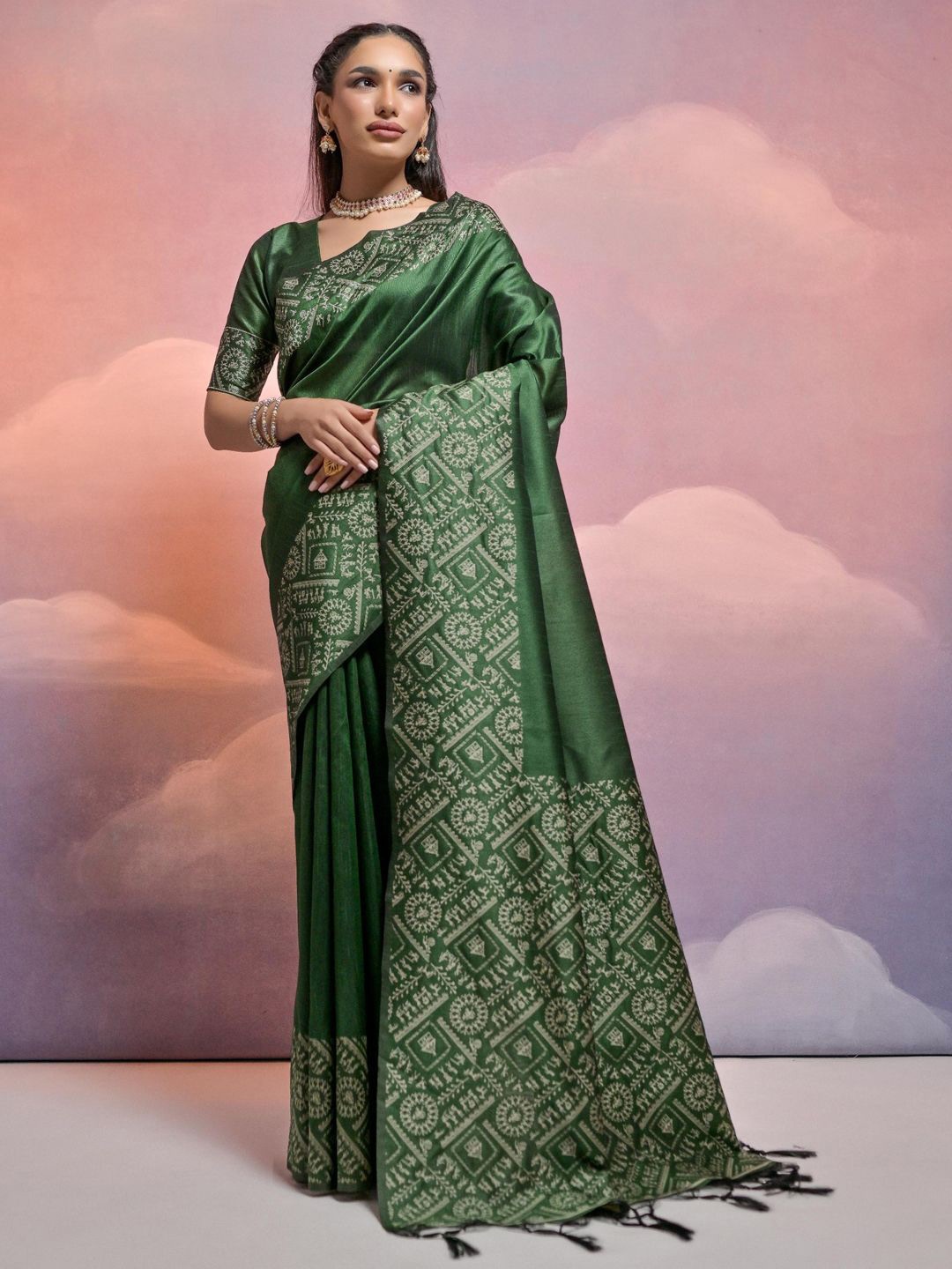 

Mitera Kalamkari Printed Border Saree, Green