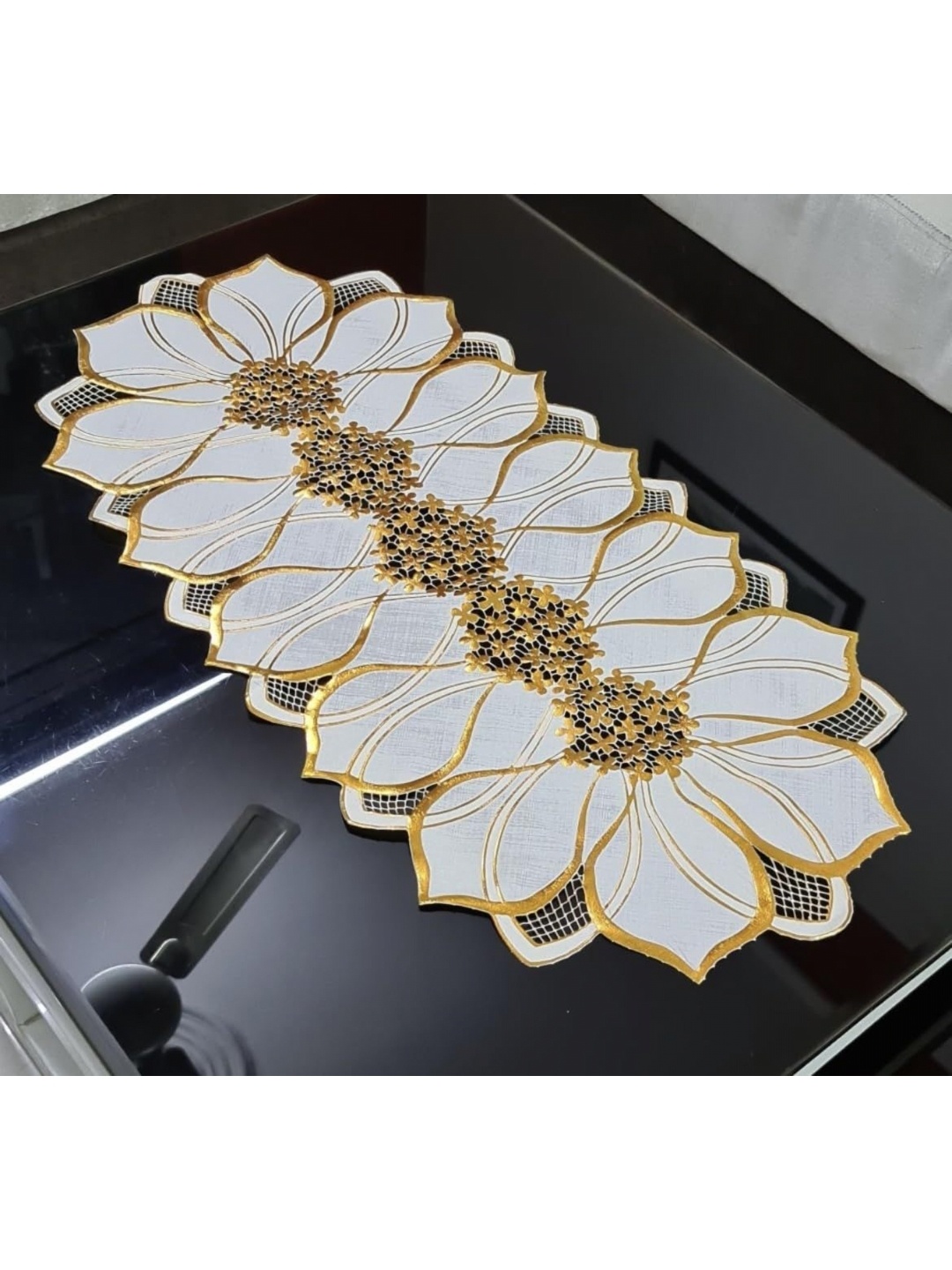 

GROKI White & Yellow Floral Textured Table Runners