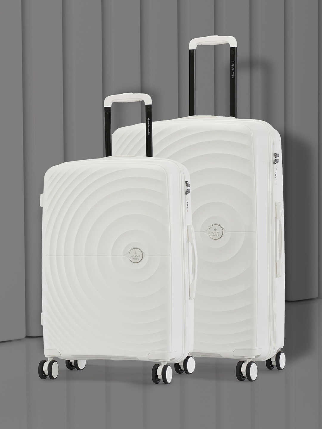 

Nasher Miles Seattle Hard-Sided Polypropylene Set of 2 M/L White Trolley Bags (65-75 cm)