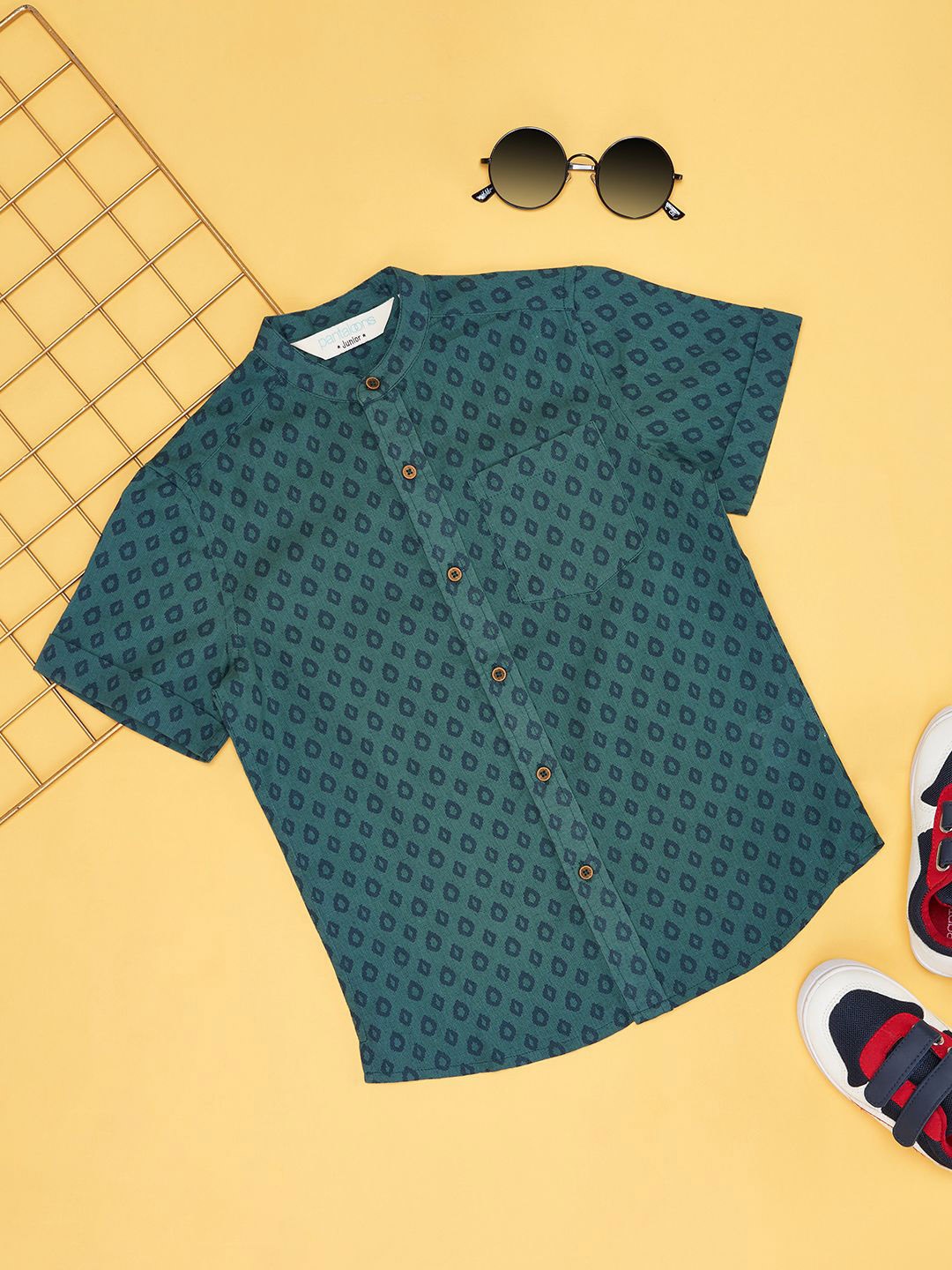 

indus route by Pantaloons Boys Geometric Printed Band Collar Shirts, Green