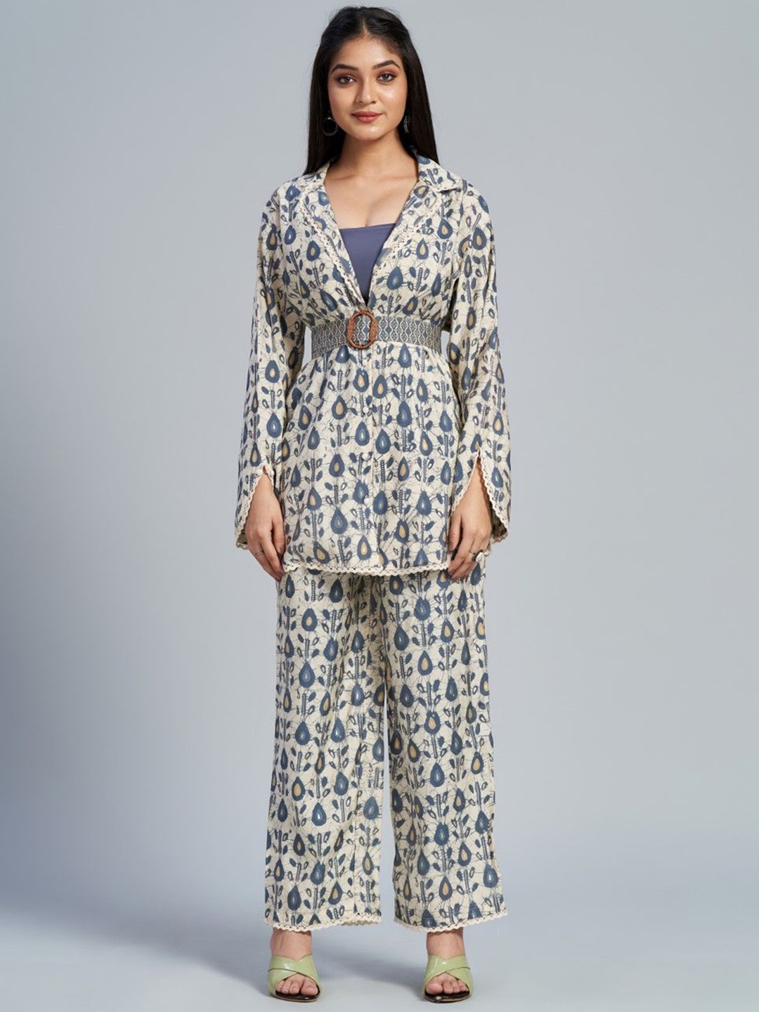 HOUSE OF MIRA Printed Top With Palazzos, Grey