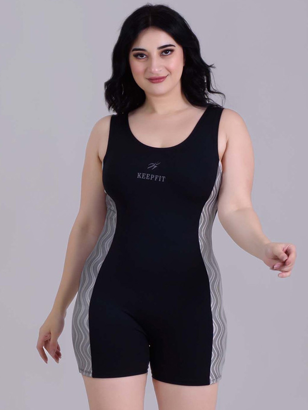 

Keepfit Plus Size Women Colourblocked legsuit, Black