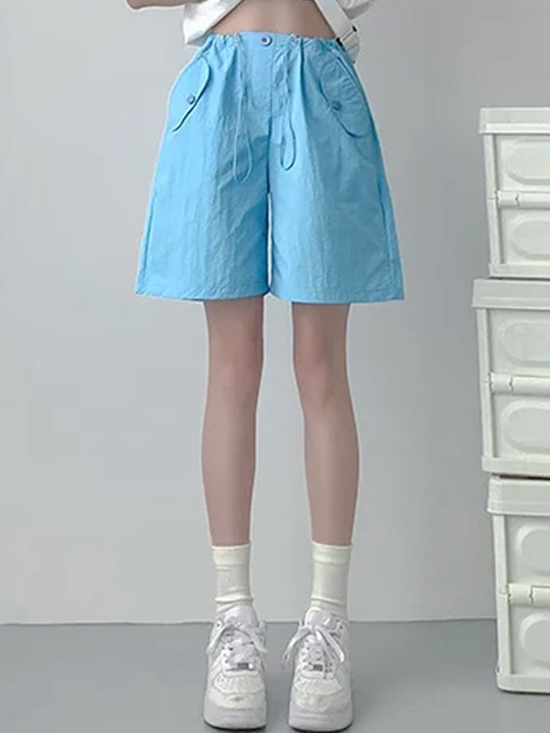 

LULU & SKY Women Loose Fit High-Rise Shorts, Blue