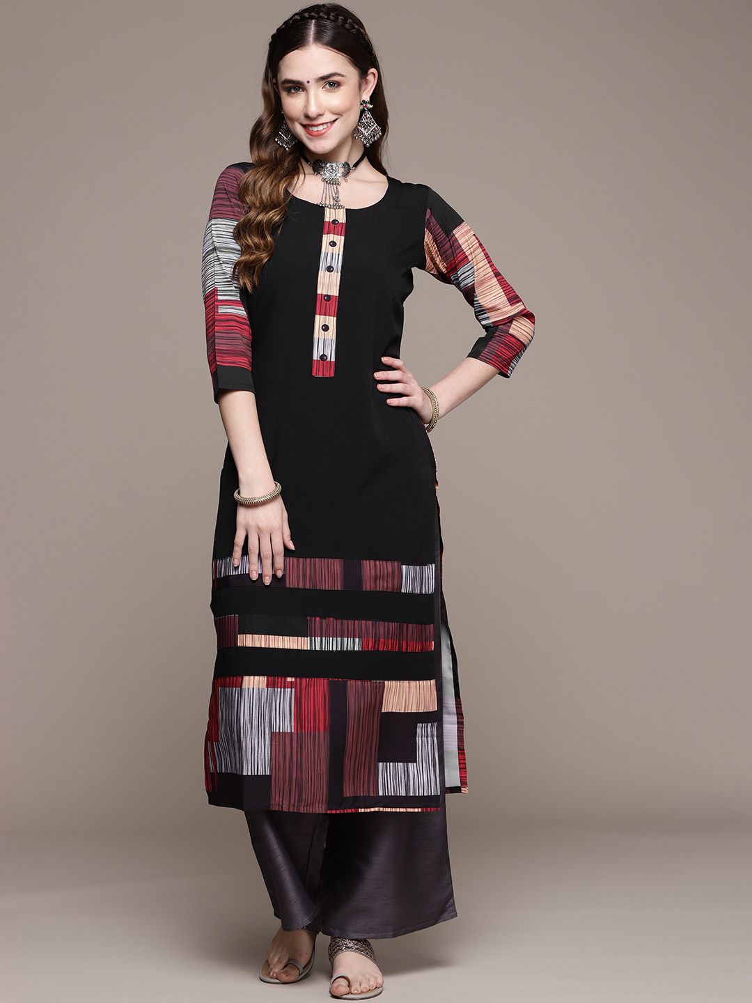 

ZIYAA Black Geometric Printed Round Neck Straight Kurta