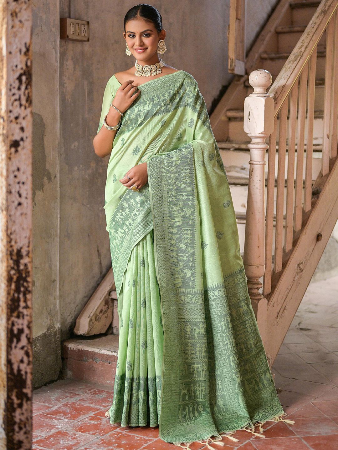 

Mitera Embroidered Woven Design Saree, Green
