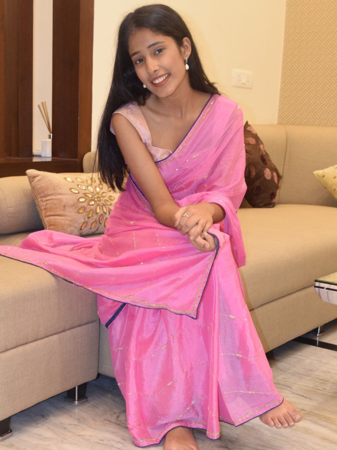 

PRETTY PALLU Embellished Beads and Stones Saree, Pink