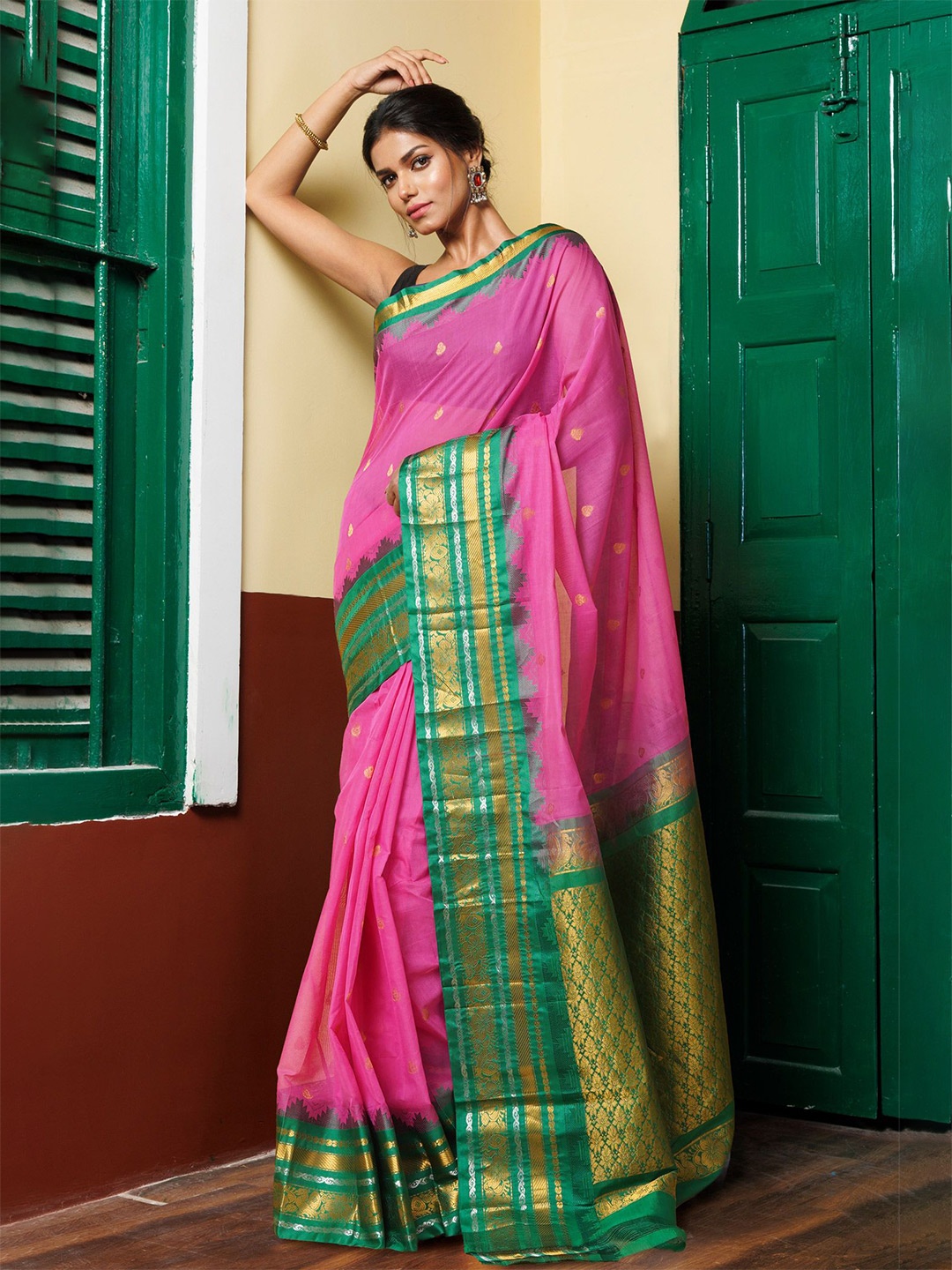 

Unnati Silks Ethnic Motifs Zari Pure Cotton Handloom Gadwal Saree, Pink