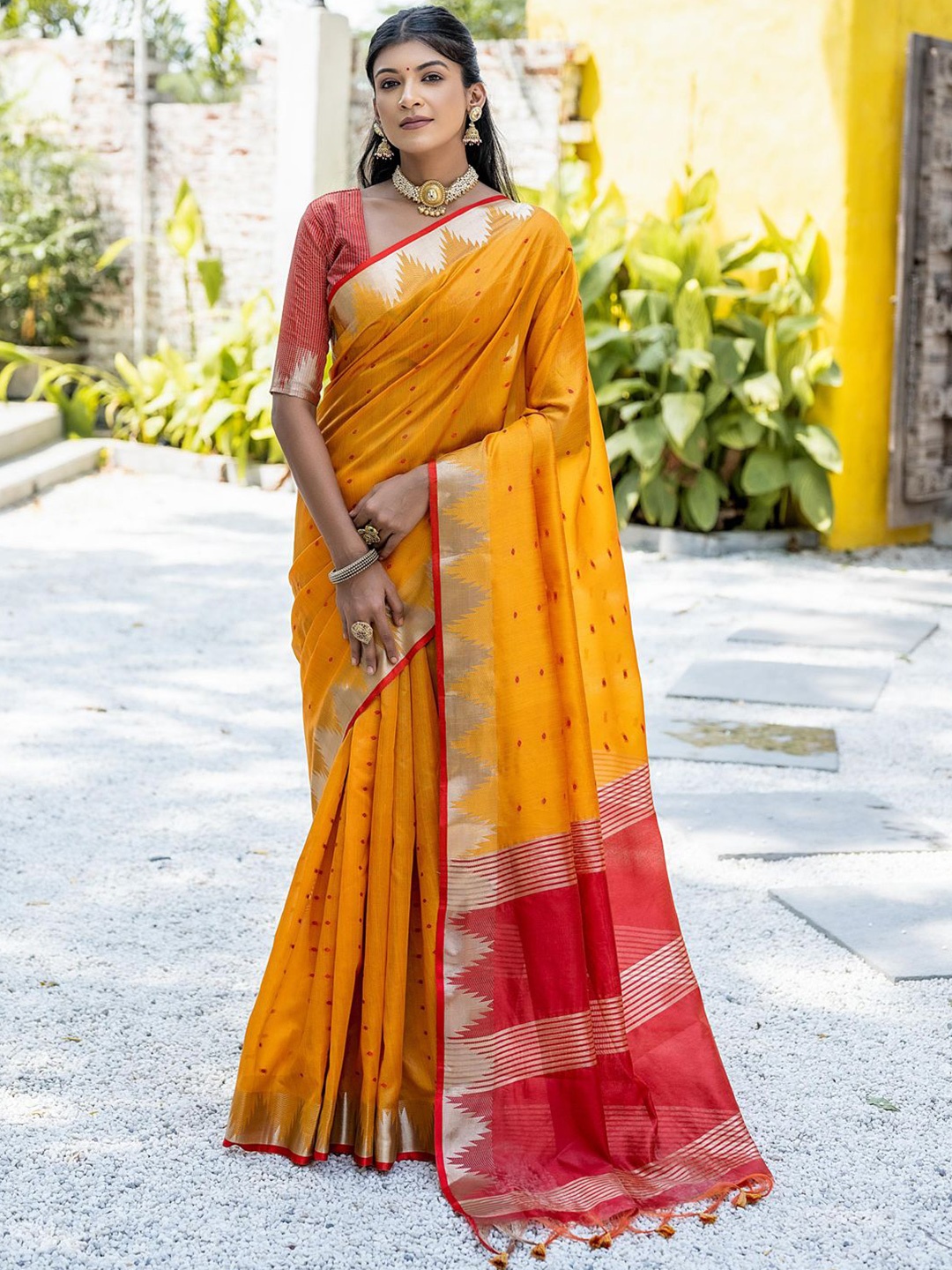 

Mitera Woven Design Ethnic Motifs Zari Tussar Saree, Mustard
