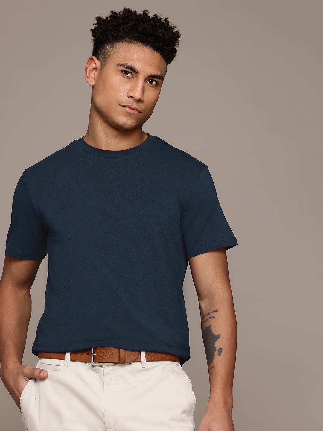 

MANGO MAN Cotton T-shirt, Navy blue