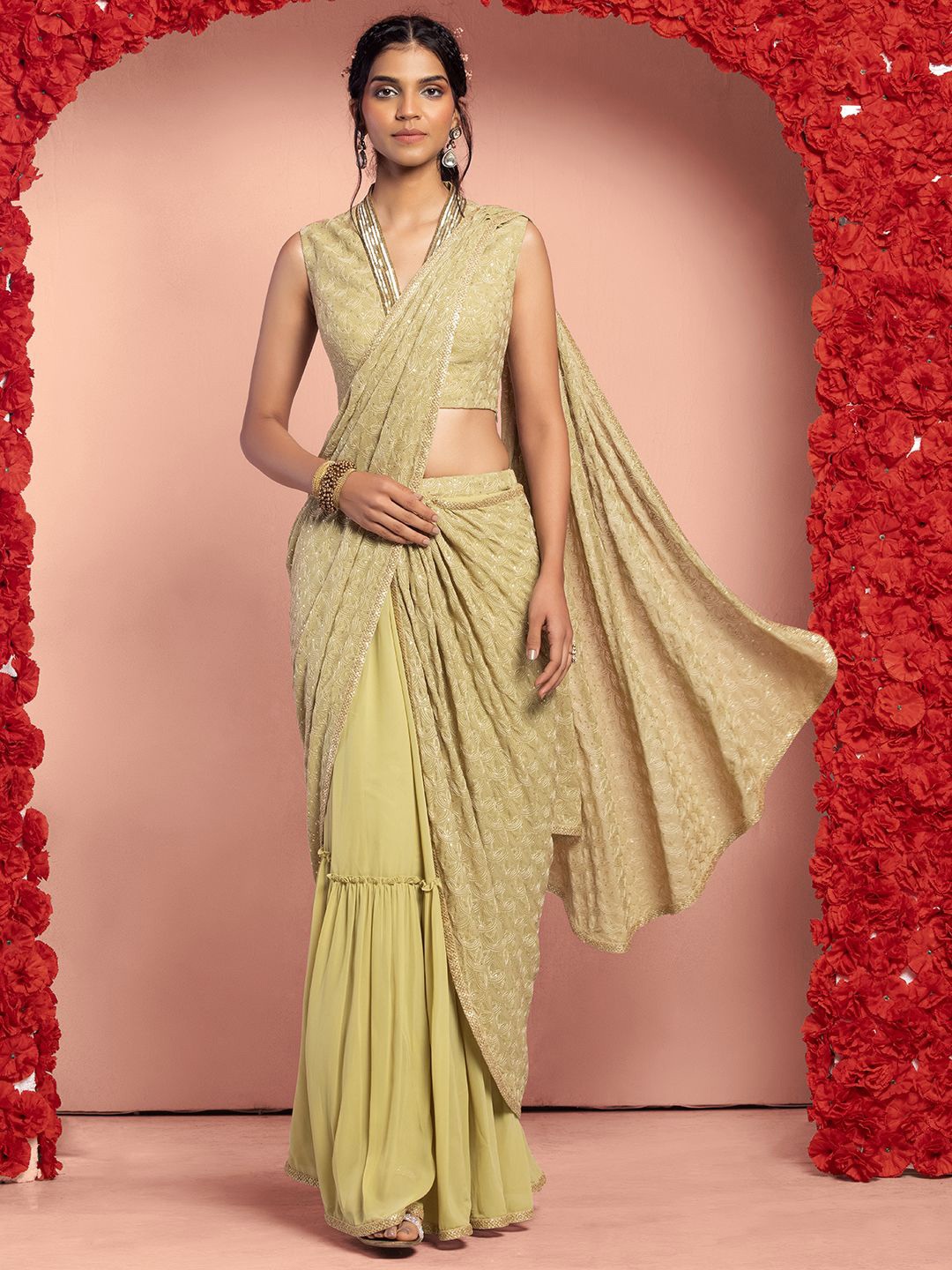 

Indya Luxe Embellished Sequinned Ready to Wear Saree, Green