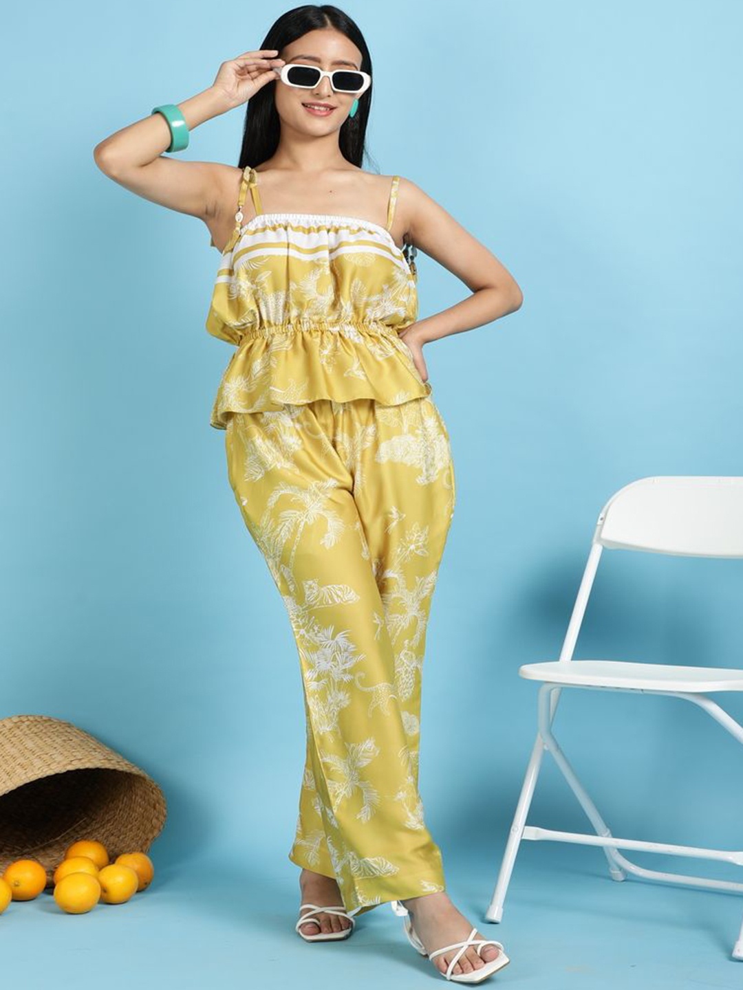 

Ranng Printed Strapless Top With Trousers, Yellow