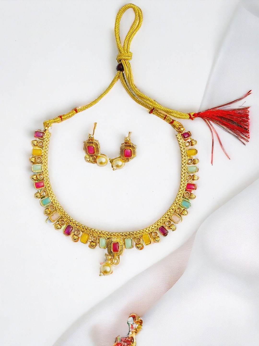 

The Pari Gold-Plated Stone-Studded Jewellery Set