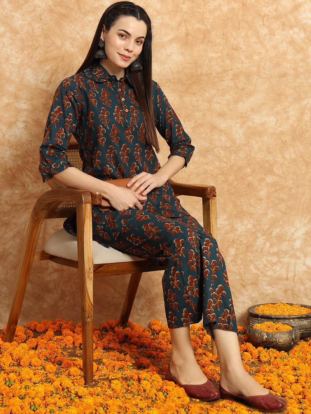 

Gujari Printed Shirt And Palazzos, Blue