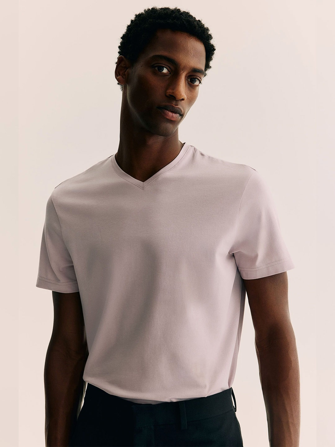 

H&M Slim Fit V-Neck T-Shirt, Pink