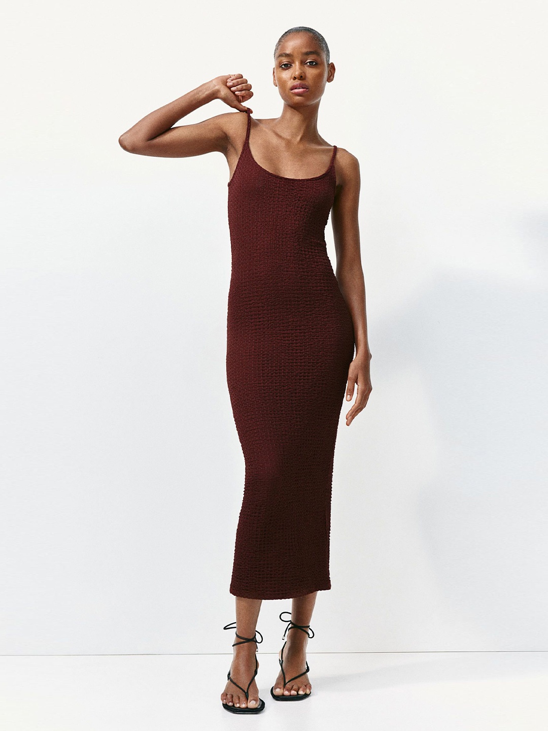 

H&M Crinkled Jersey Dresses, Maroon