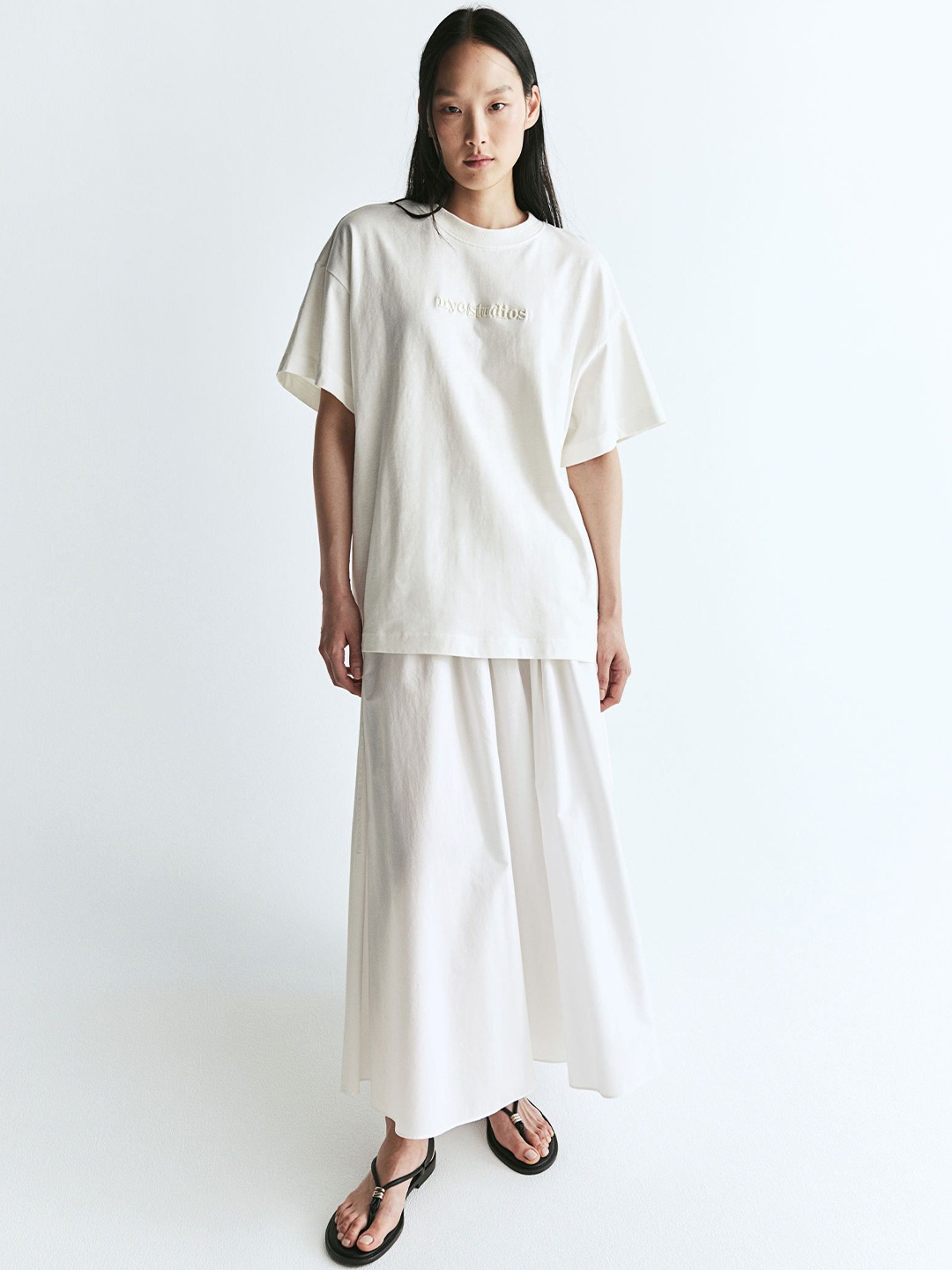 

H&M Oversized Printed Tshirts, White