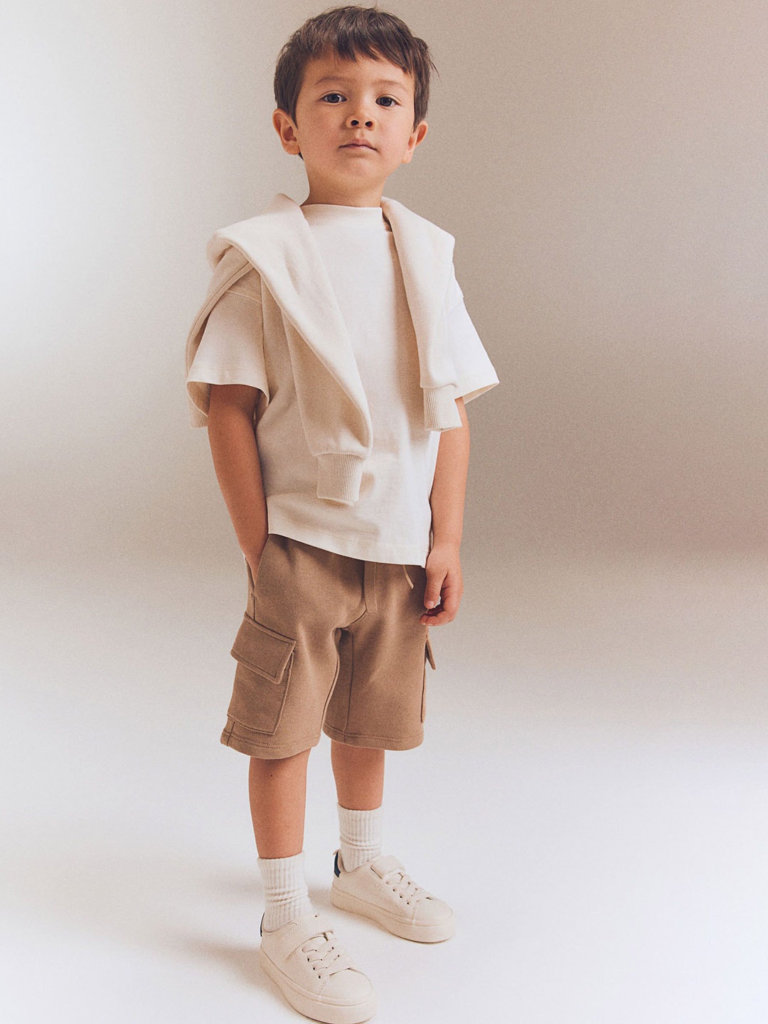 

H&M Boys Cargo Sweatshirt Shorts, Beige