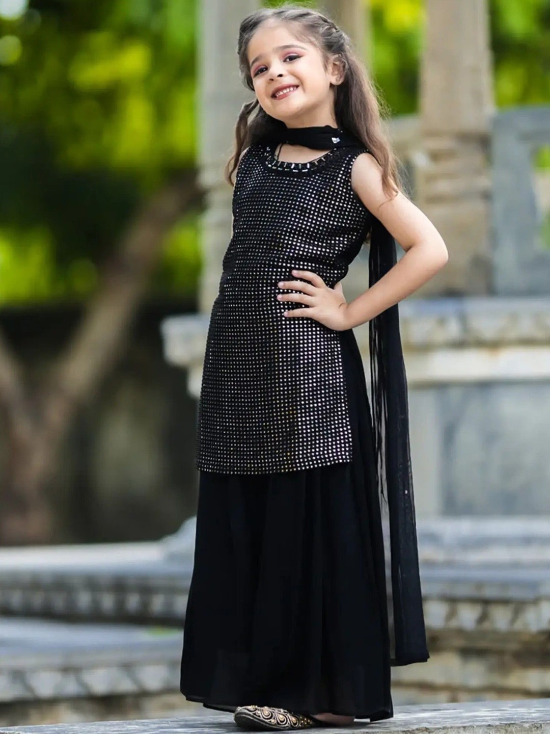 

BAESD Girls Embroidered Regular Mirror Work Kurti with Palazzos & Dupatta, Black