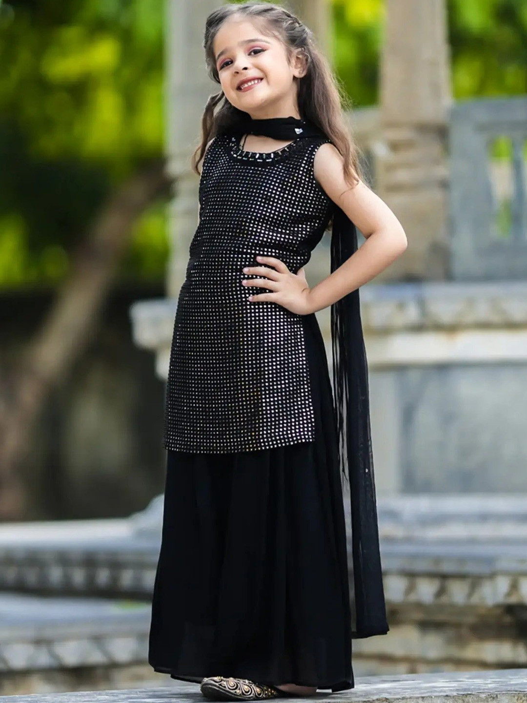 

BAESD Girls Embroidered Regular Mirror Work Kurti with Palazzos & Dupatta, Black