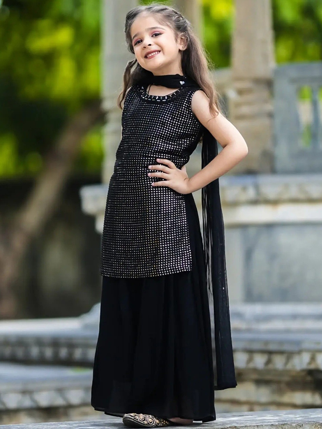 

BAESD Girls Embroidered Regular Mirror Work Kurti with Palazzos & Dupatta, Black