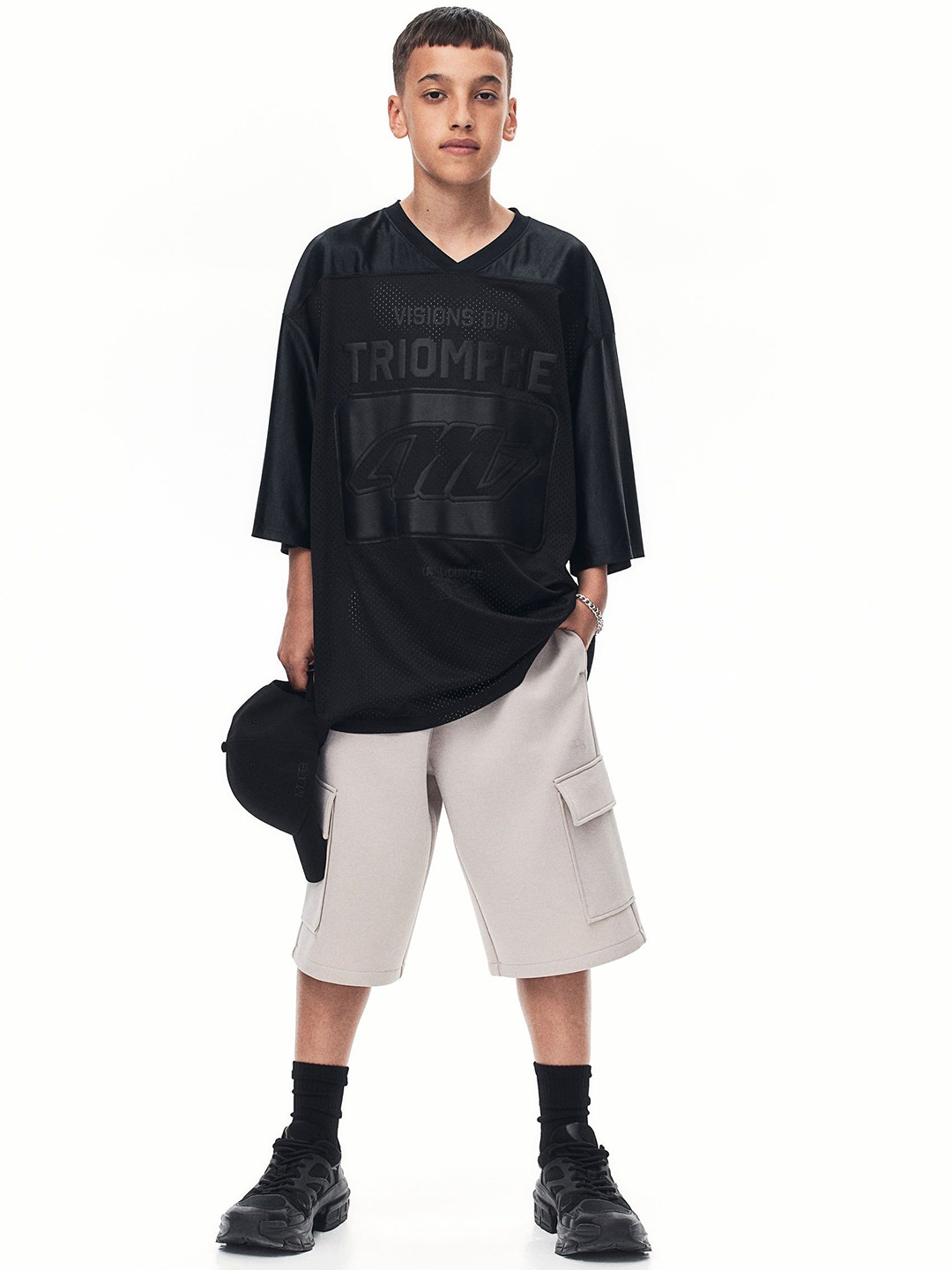 

H&M Boys Mid-Rise Loose FitDryMove Sports Shorts, Beige