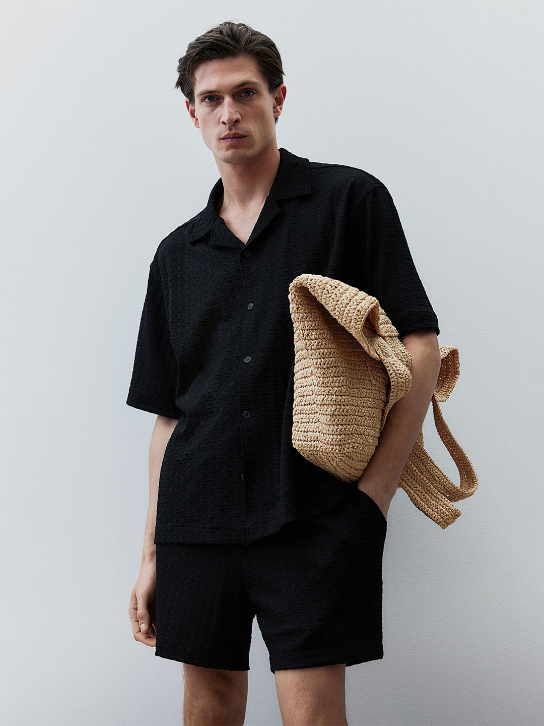

H&M Loose Fit Textured Resort Shirts, Black