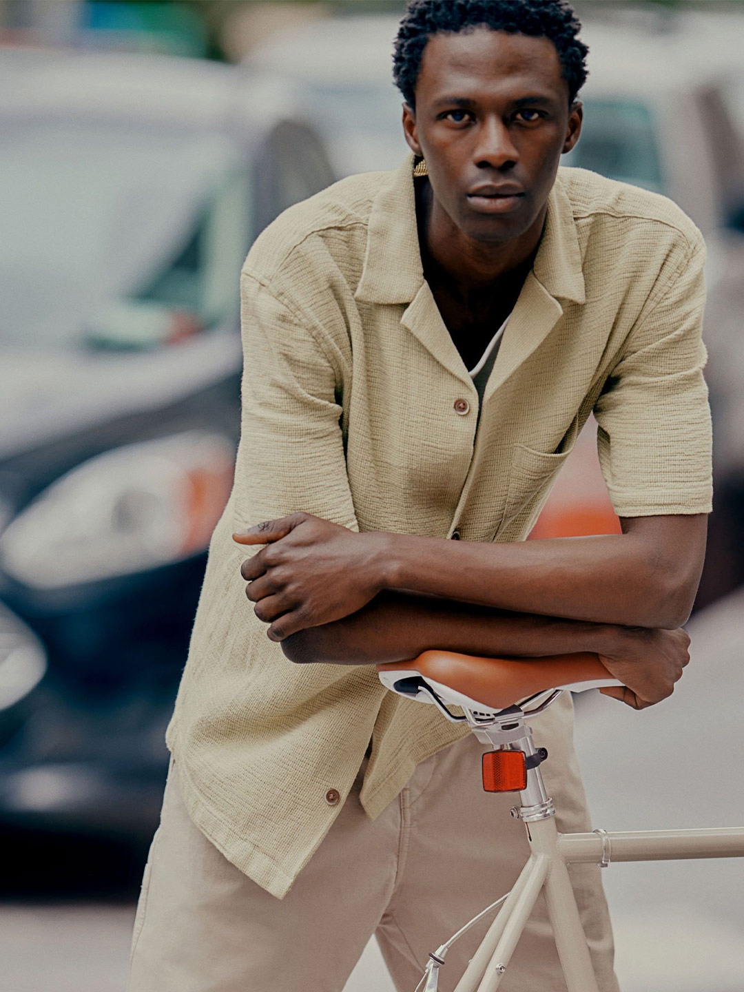 H&M Regular Fit Textured Resort Shirt, Beige
