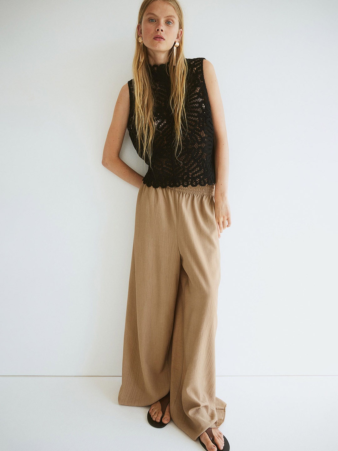 

H&M Wide Crinkled Trousers, Beige