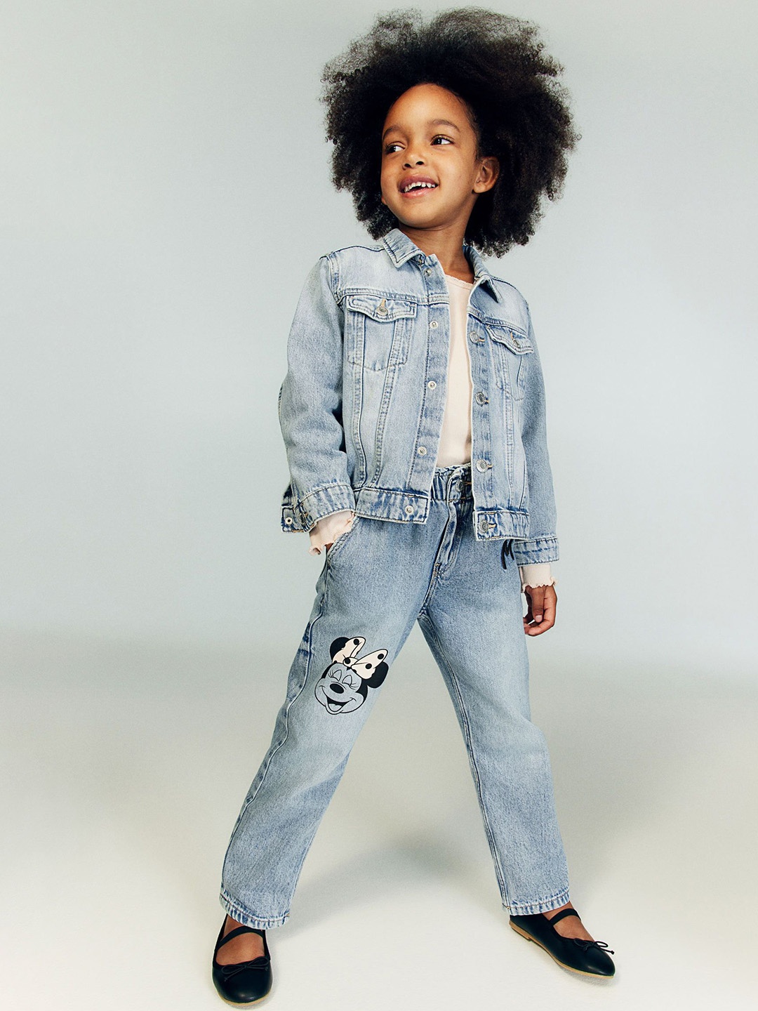 

H&M Girls Pure Cotton Relaxed Fit Low-Rise Jeans, Blue