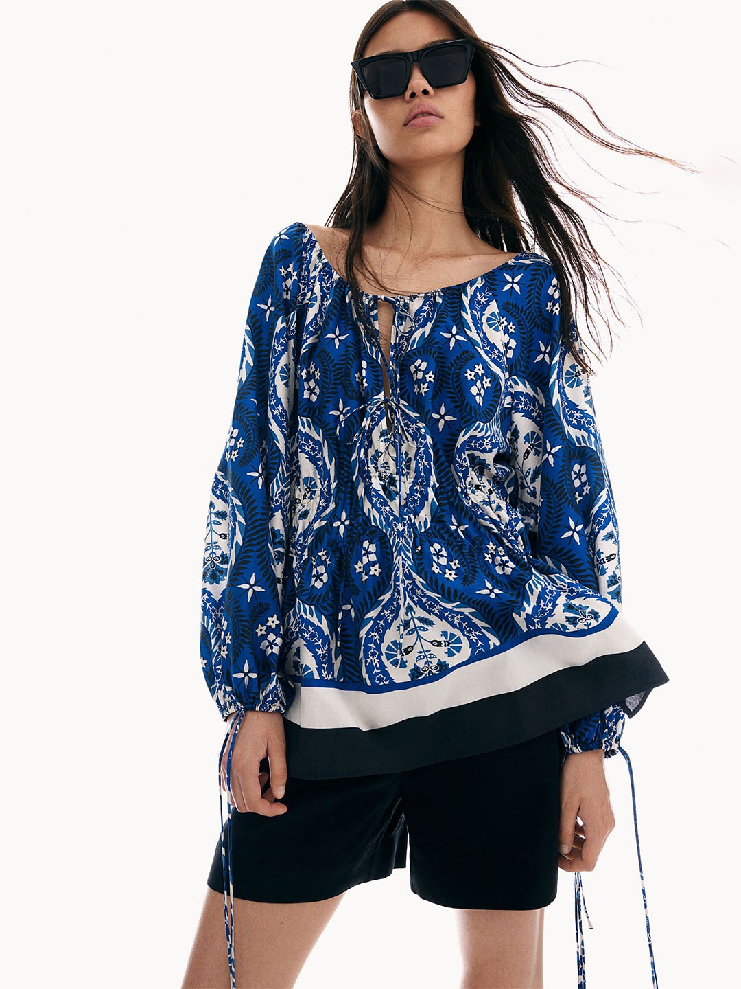 

H&M Drawstring-Detail Blouse, Blue