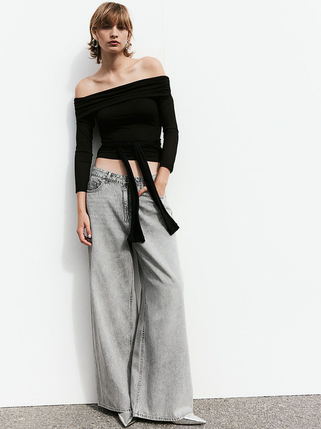 

H&M Women Baggy Wide Low Jeans, Grey