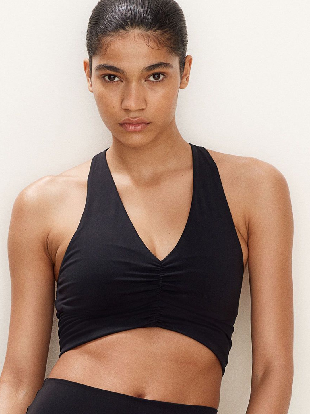 

H&M SoftMove Light Support Sports Bra, Black