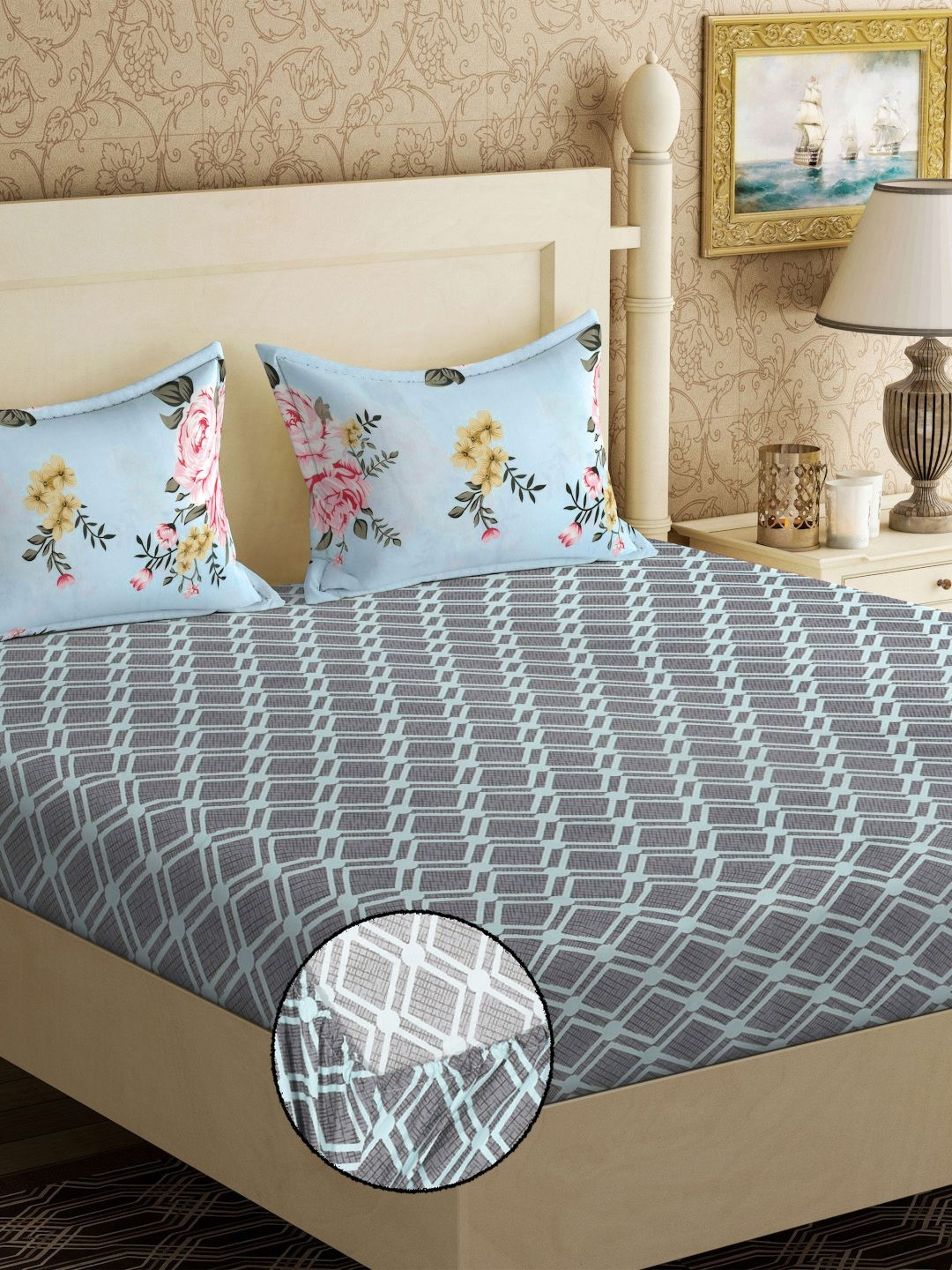 

KLOTTHE Grey Geometric Printed Fitted 300 TC King Double Bedsheet With 2 Pillow Covers