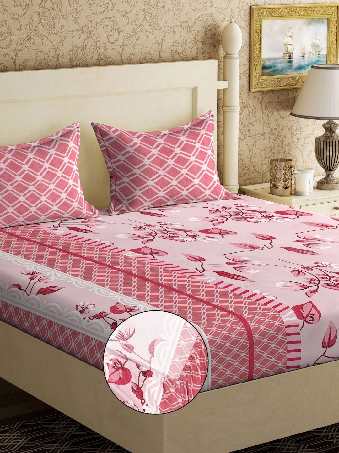 

KLOTTHE Red Printed 300 TC Fitte King Double Bedsheet With 2 Pillow Covers