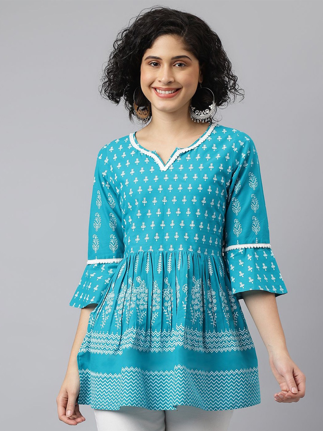 

JAIPUR ATTIRE Women Printed Bell Sleeve Ethnic Cotton Longline Top, Green