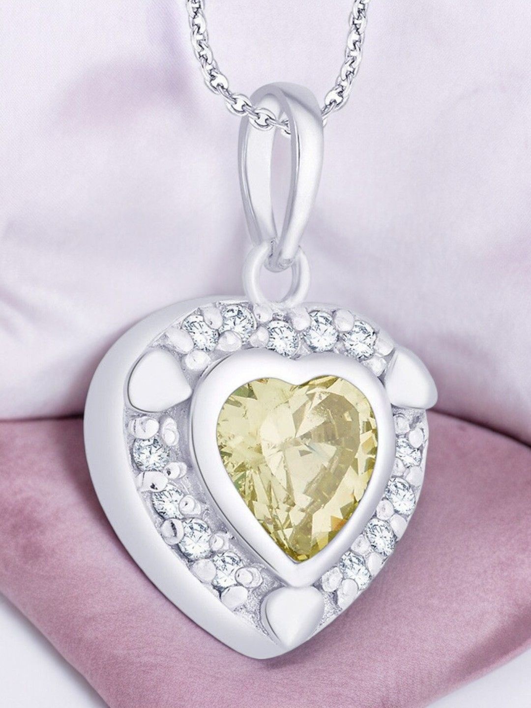

Taraash 925 Sterling Silver Cubic Zirconia Heart Shaped Pendant