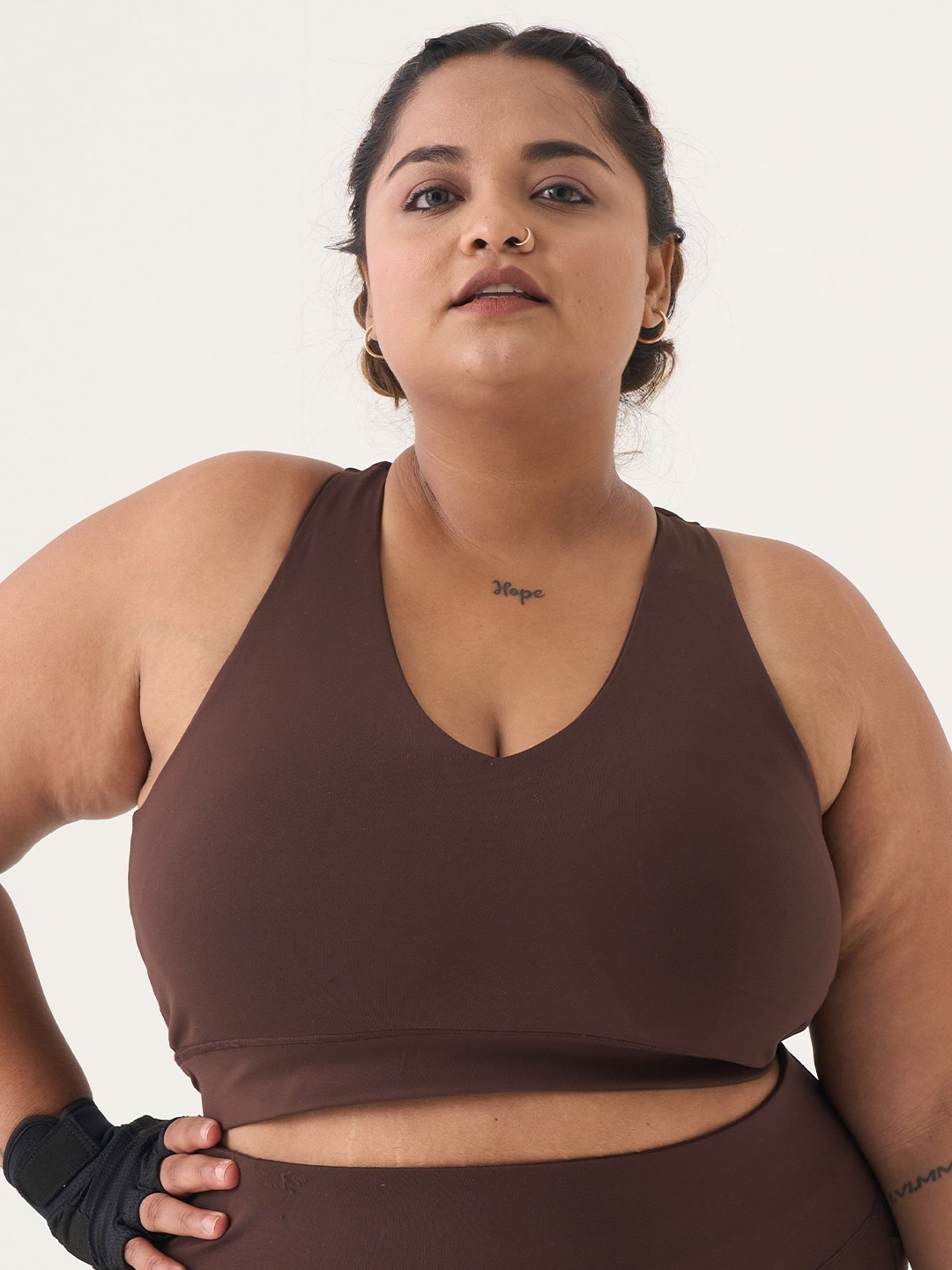 

SPIRIT ANIMAL Women Plus Size Seamless Medium Coverage Workout Bra, Brown