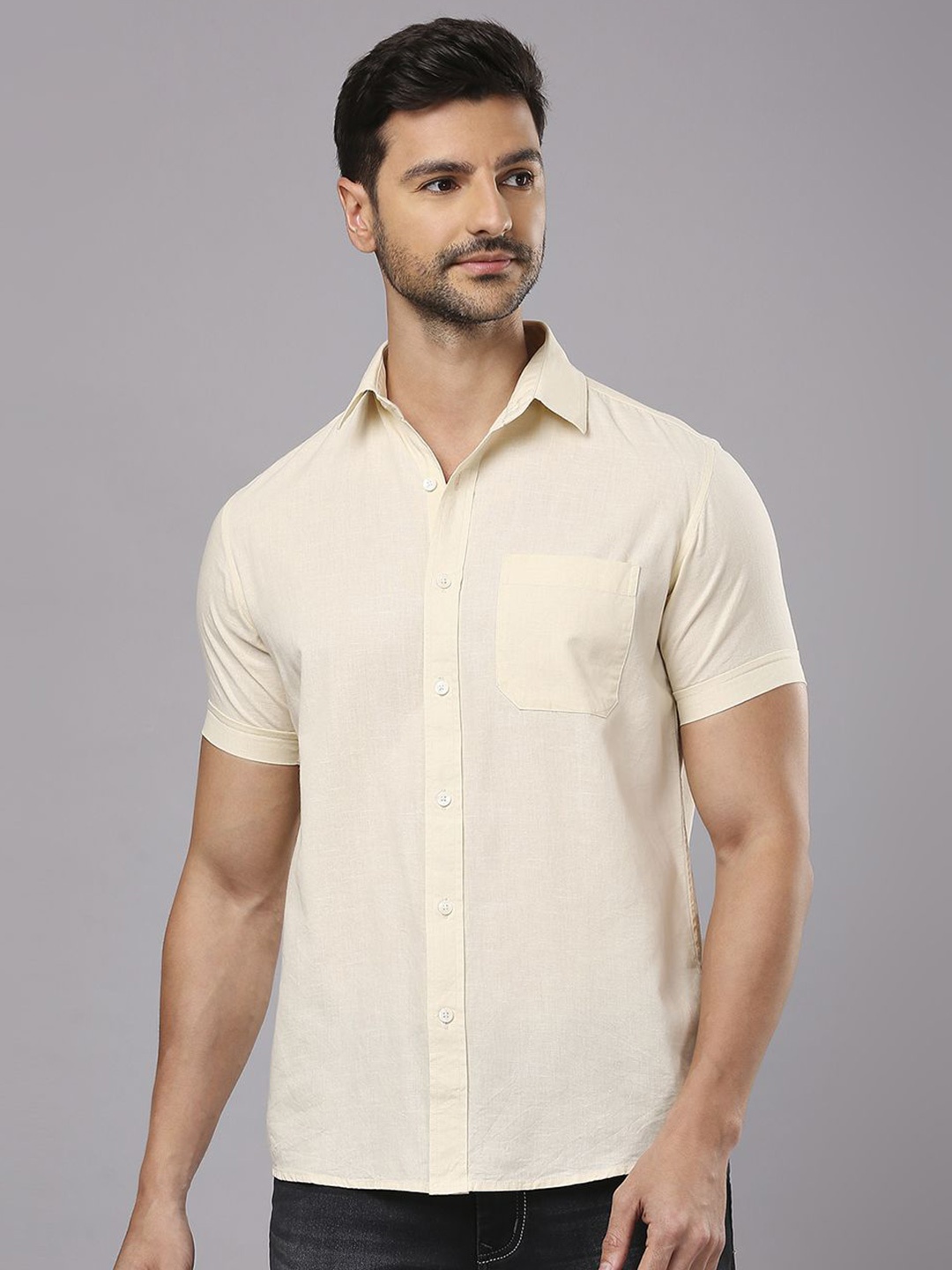 

Klub Fox Men Slim Fit Opaque Casual Shirt, Beige