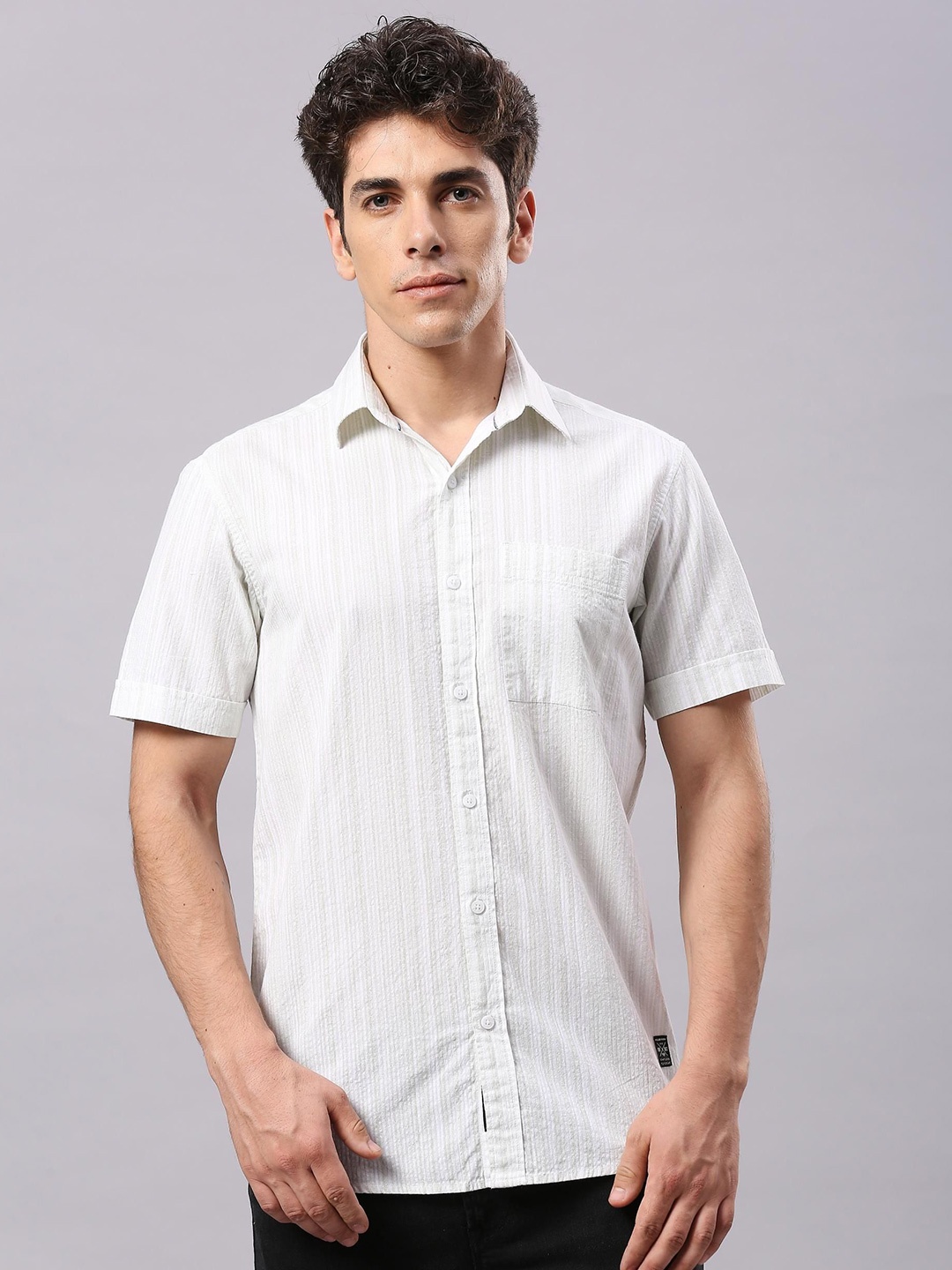 

Klub Fox Men Slim Fit Opaque Striped Casual Shirt, White