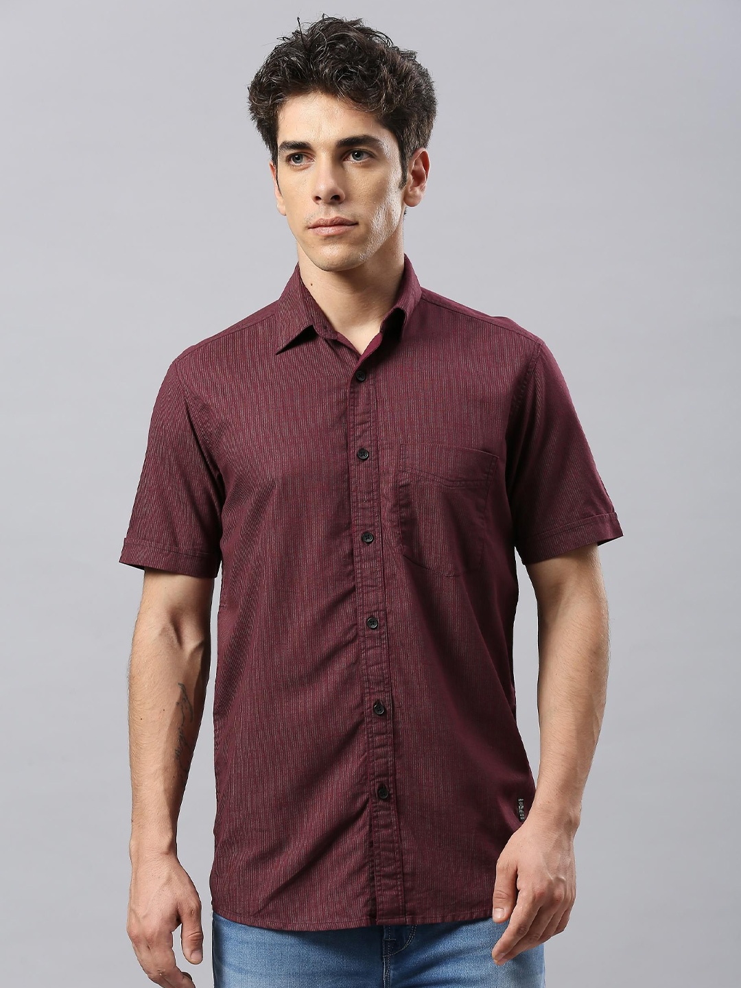 

Klub Fox Men Slim Fit Opaque Striped Casual Shirt, Purple