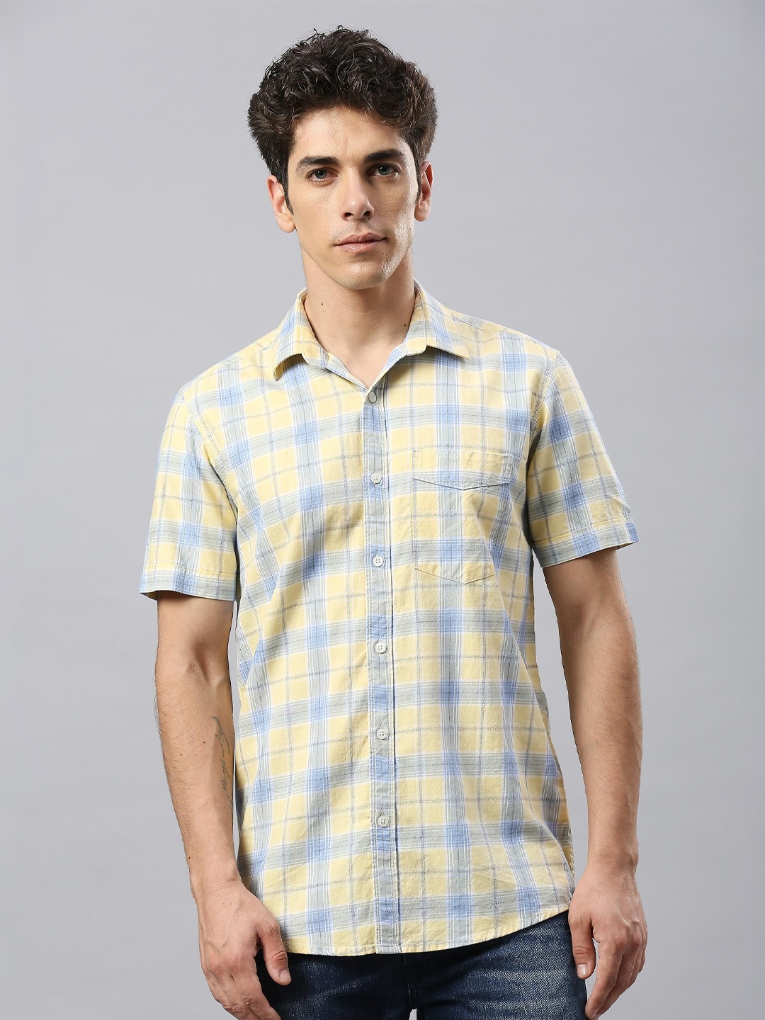 

Klub Fox Men Slim Fit Opaque Checked Casual Shirt, Yellow