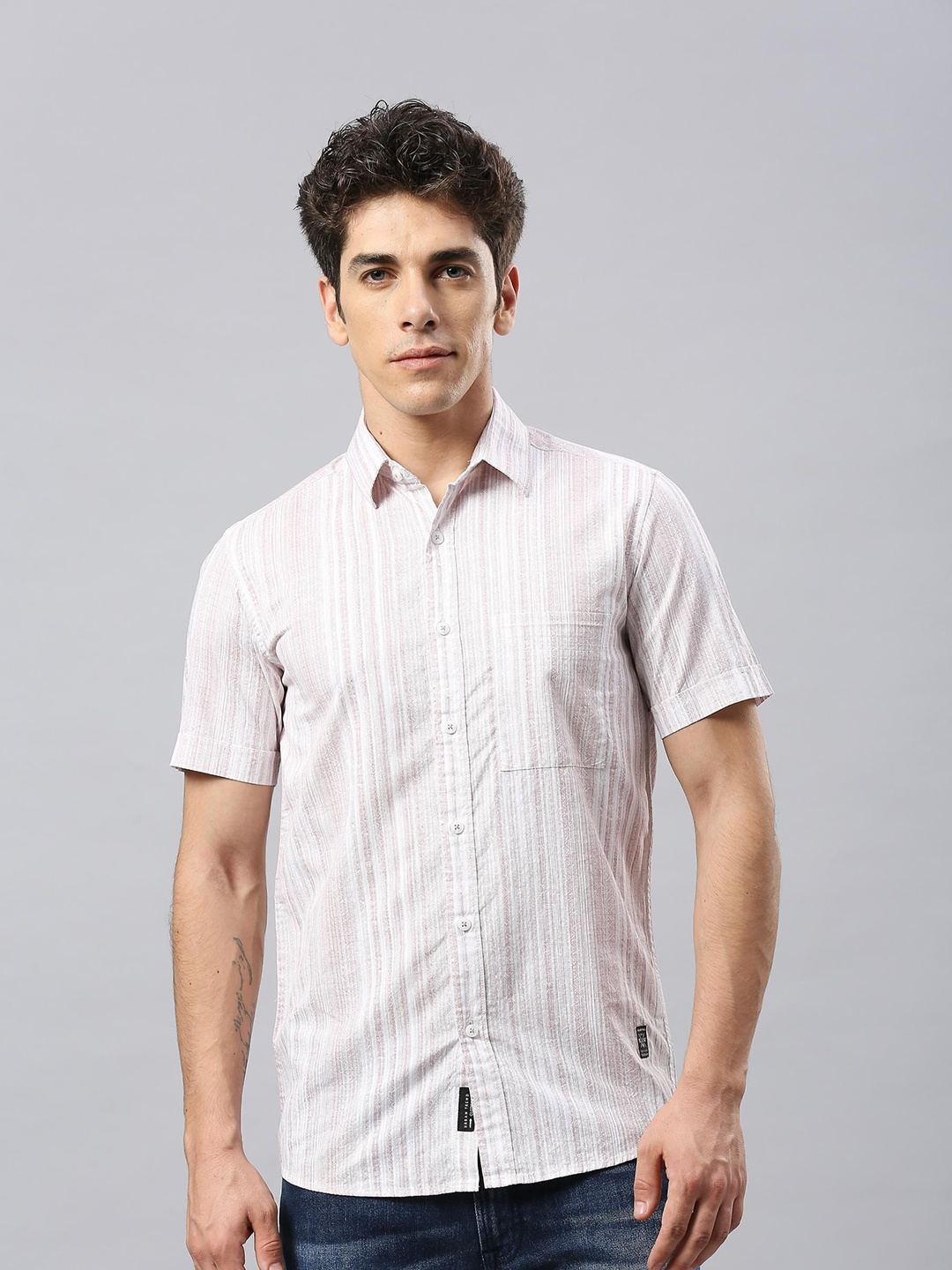 

Klub Fox Men Slim Fit Opaque Striped Casual Shirt, Pink