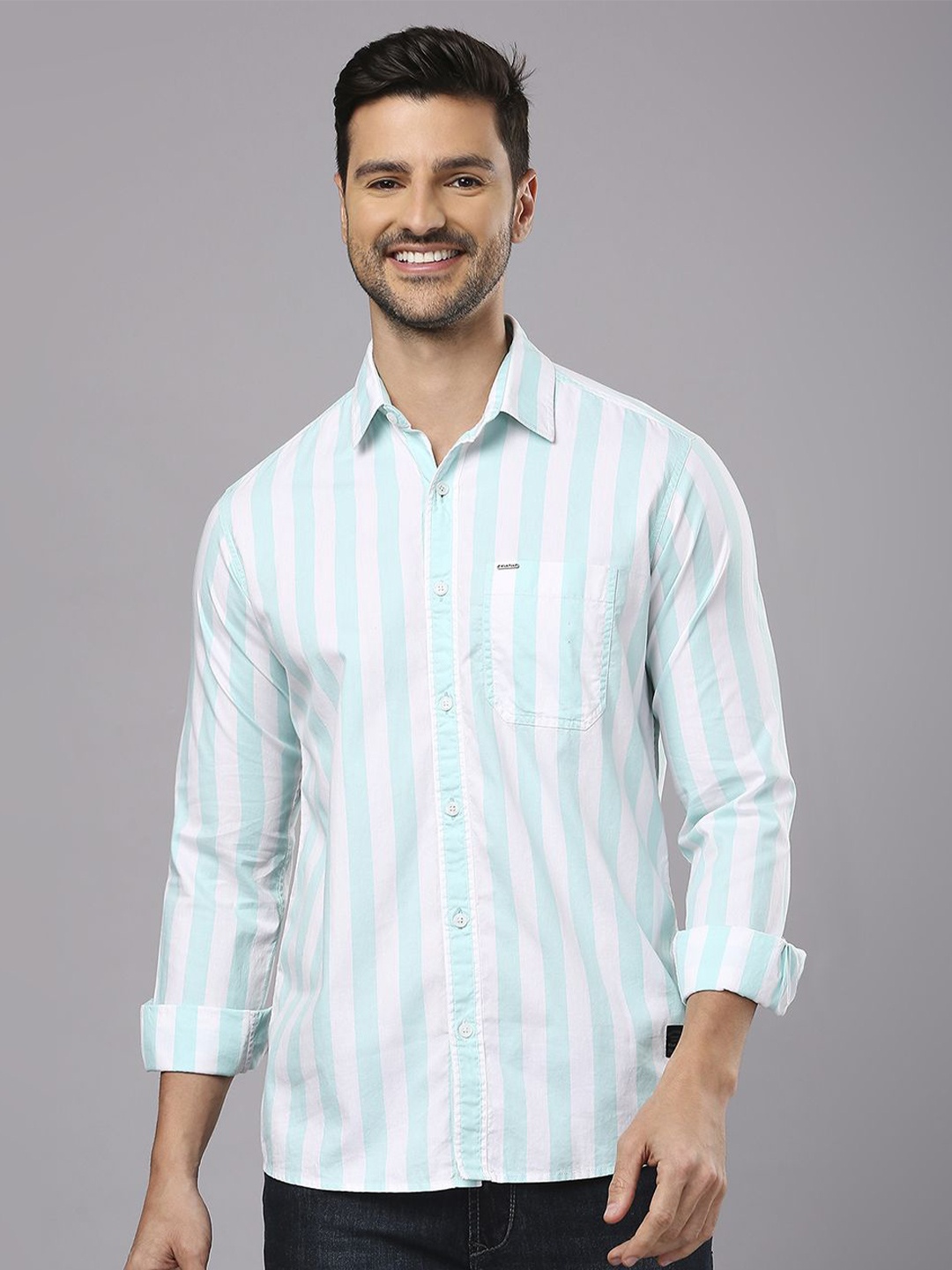 

Klub Fox Men Slim Fit Opaque Striped Casual Shirt, Sea green