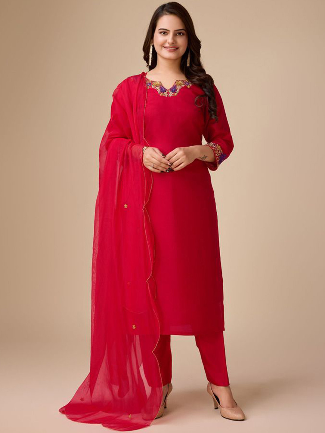 

ADITI ATTIRES Embroidered Regular Straight Kurta With Trousers & Dupatta, Red