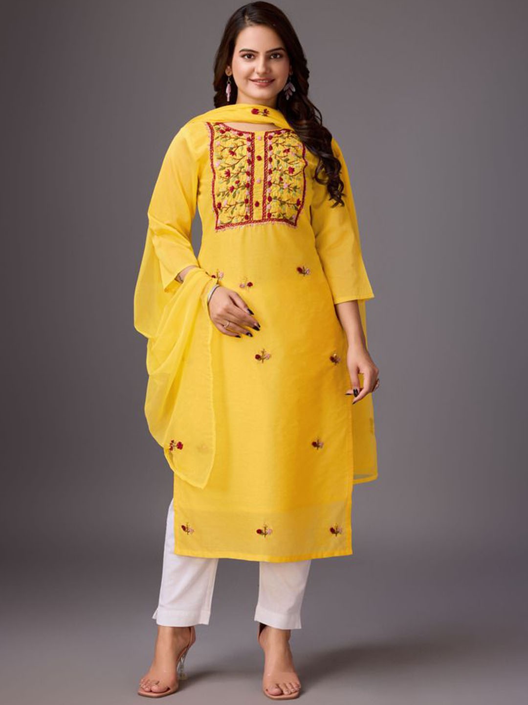 

ADITI ATTIRES Floral Embroidered Notch Neck Kurta Set With Duppatta, Mustard